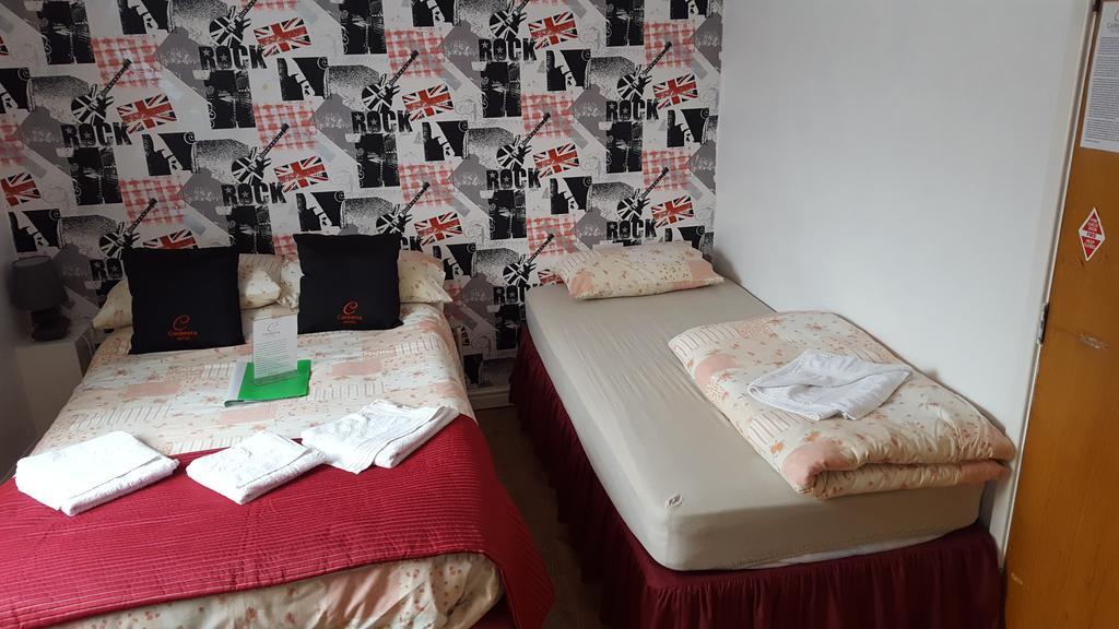 Uk Travel & Hospitality Ltd Ta Canberra Hotel Блекпул Екстериор снимка