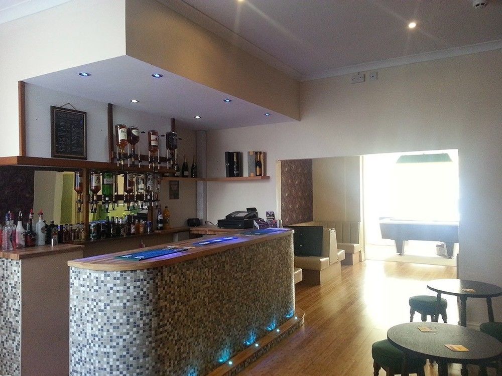 Uk Travel & Hospitality Ltd Ta Canberra Hotel Блекпул Екстериор снимка